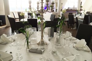 Edle Tafeldekoration für Ihre Hochzeit in Hamburg